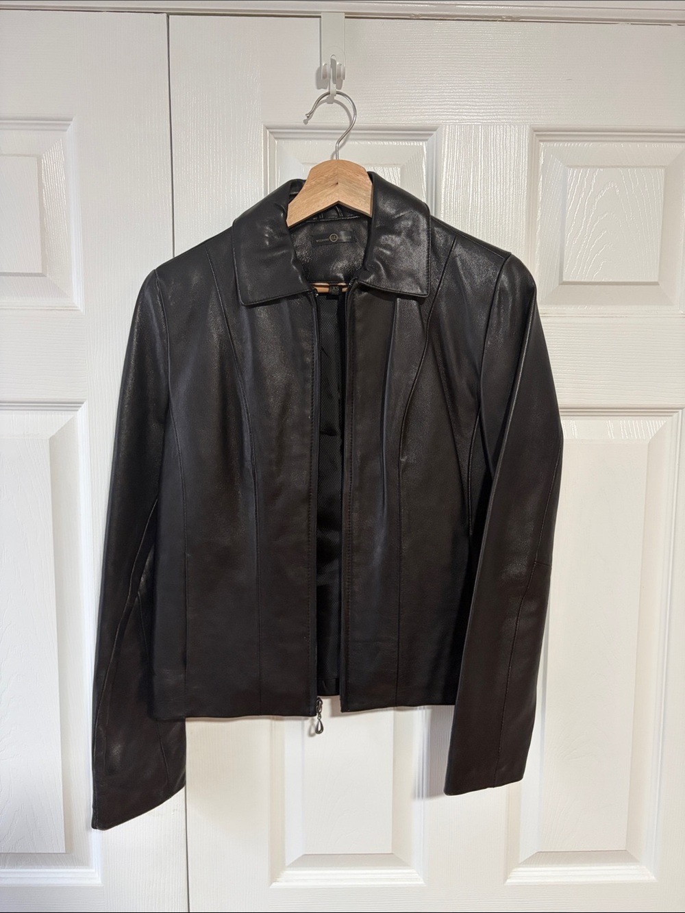 Wilsons Leather Black Women's Leather Zip Jacket